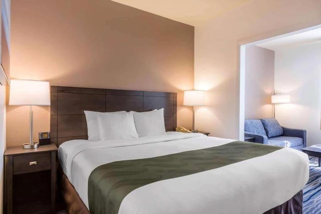 Ramada Suites By Wyndham San Diego Ngoại thất bức ảnh