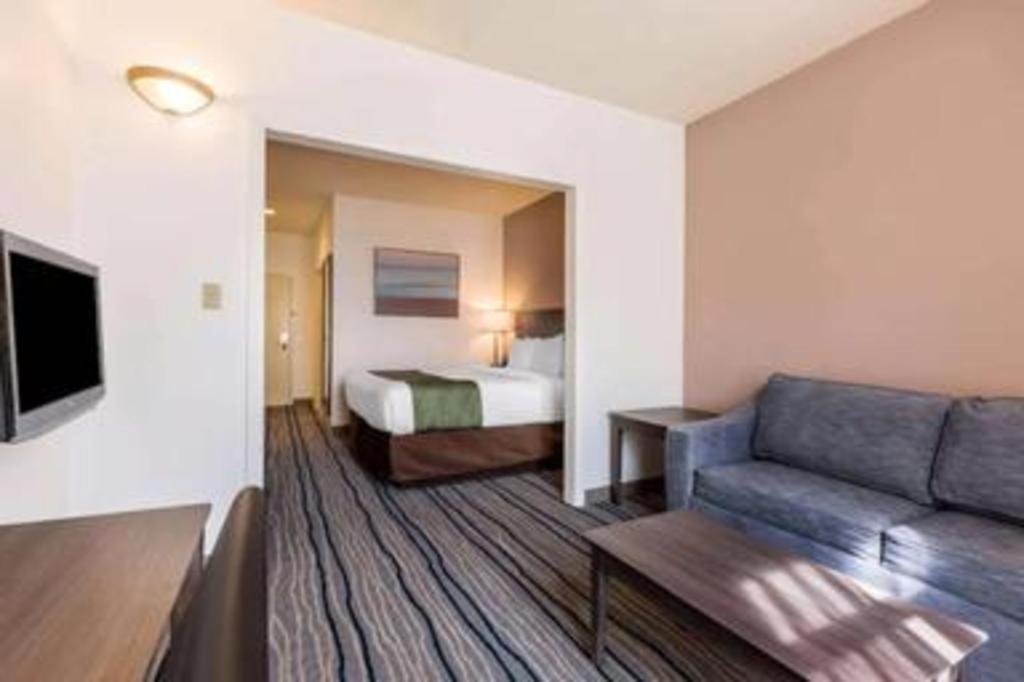Ramada Suites By Wyndham San Diego Ngoại thất bức ảnh