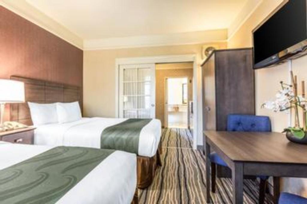 Ramada Suites By Wyndham San Diego Ngoại thất bức ảnh