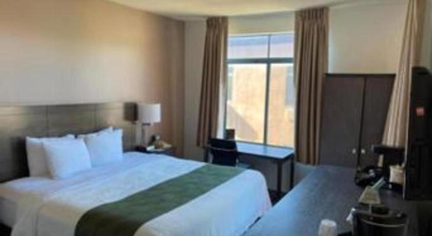 Ramada Suites By Wyndham San Diego Ngoại thất bức ảnh